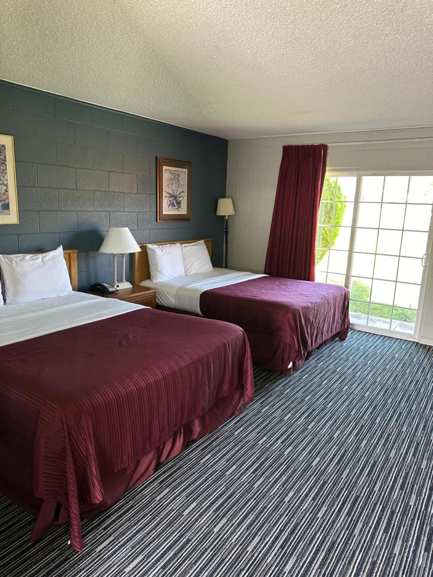 Relax Inn Yreka Ngoại thất bức ảnh